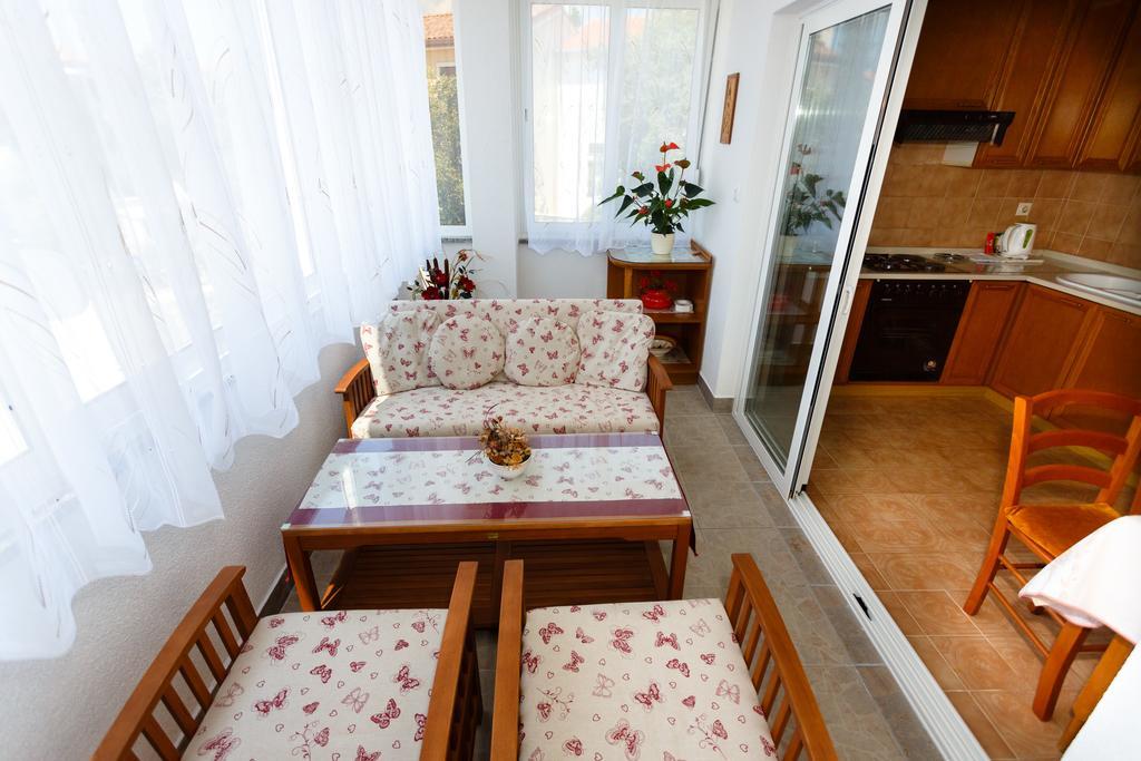 Villa Rosi Krk Town Esterno foto